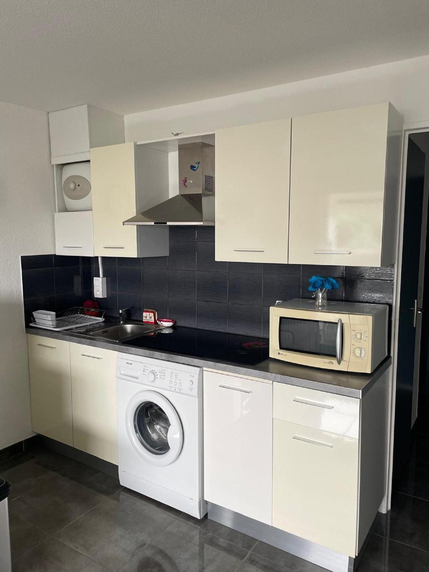 Vittoria Immobilier 11 - Reglement Sur Place - Cheques Vacances Acceptes La Grande-Motte Room photo